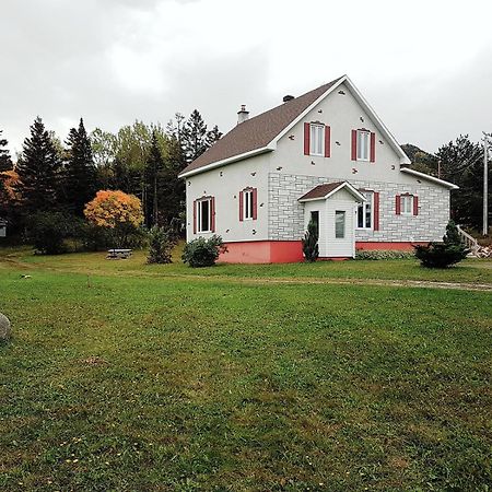 Chill Shack - Auberge Jeunesse Sainte Anne-des-Chênes 外观 照片