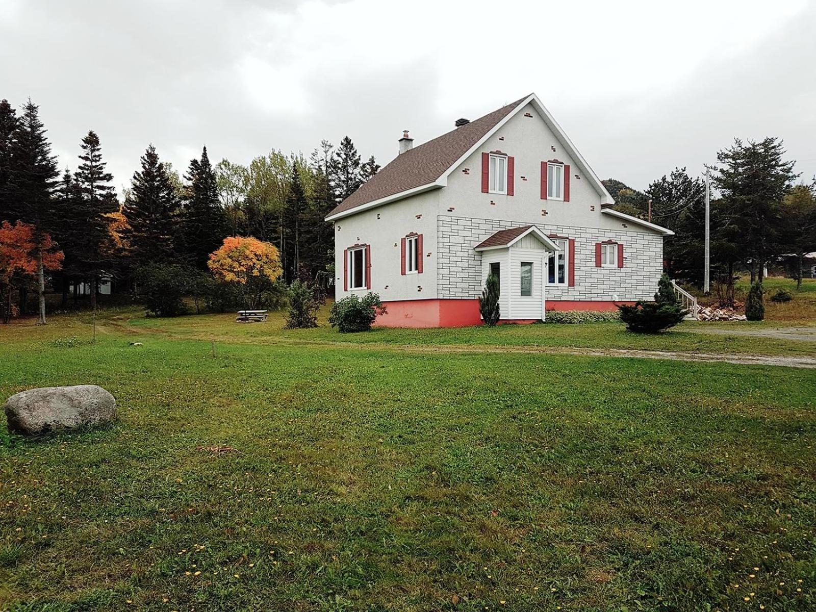Chill Shack - Auberge Jeunesse Sainte Anne-des-Chênes 外观 照片